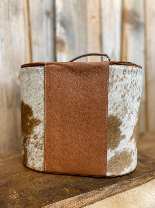 {{ brindle_boutique }} {{ online_boutique }} {{ jeans}} {{ brindle boutique }} {{ handbags }} {{ Native American jewelry }} {{ jewelry }} {{ cowhide}} {{ leather handbag}} {{ cowhide purse}} {{ turquoise}} {{ Navajo pearls }} {{ sterling silver}} {{ sterling silver pearls }} {{ necklace }} {{ bracelet }} {{ earrings }} {{ pendants }} {{ Navajo }} {{ cowhide tote }} {{ jeans }} {{ kan can }} {{ haute southern hyde }} {{ countryside co. }} {{ western }}