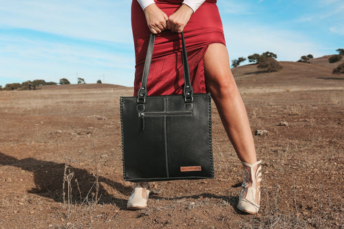 {{ brindle_boutique }} {{ online_boutique }} {{ jeans}} {{ brindle boutique }} {{ handbags }} {{ Native American jewelry }} {{ jewelry }} {{ cowhide}} {{ leather handbag}} {{ cowhide purse}} {{ turquoise}} {{ Navajo pearls }} {{ sterling silver}} {{ sterling silver pearls }} {{ necklace }} {{ bracelet }} {{ earrings }} {{ pendants }} {{ Navajo }} {{ cowhide tote }} {{ jeans }} {{ kan can }} {{ haute southern hyde }} {{ countryside co. }} {{ western }}