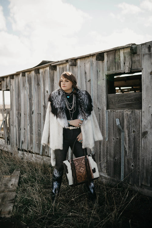 {{ brindle_boutique }} {{ online_boutique }} {{ jeans}} {{ brindle boutique }} {{ handbags }} {{ Native American jewelry }} {{ jewelry }} {{ cowhide}} {{ leather handbag}} {{ cowhide purse}} {{ turquoise}} {{ Navajo pearls }} {{ sterling silver}} {{ sterling silver pearls }} {{ necklace }} {{ bracelet }} {{ earrings }} {{ pendants }} {{ Navajo }} {{ cowhide tote }} {{ jeans }} {{ kan can }} {{ haute southern hyde }} {{ countryside co. }} {{ western }}