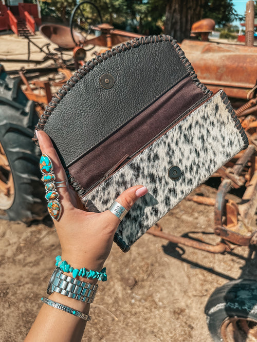 The Elva in Brown Wallet
