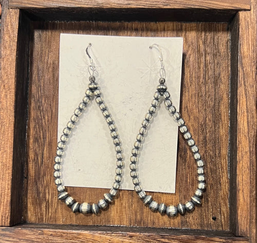 Navajo Pearl Earrings