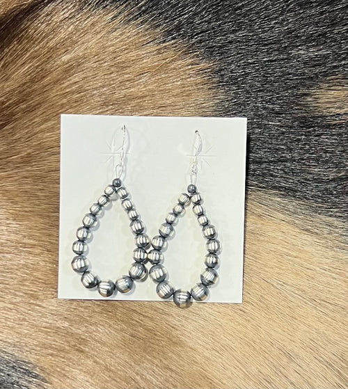 Navajo Pearl Earrings