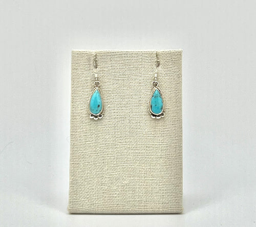 {{ brindle_boutique }} {{ online_boutique }} {{ jeans}} {{ brindle boutique }} {{ handbags }} {{ Native American jewelry }} {{ jewelry }} {{ cowhide}} {{ leather handbag}} {{ cowhide purse}} {{ turquoise}} {{ Navajo pearls }} {{ sterling silver}} {{ sterling silver pearls }} {{ necklace }} {{ bracelet }} {{ earrings }} {{ pendants }} {{ Navajo }} {{ cowhide tote }} {{ jeans }} {{ kan can }} {{ haute southern hyde }} {{ countryside co. }} {{ western }}