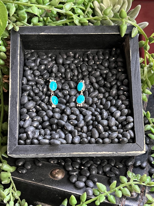 {{ brindle_boutique }} {{ online_boutique }} {{ jeans}} {{ brindle boutique }} {{ handbags }} {{ Native American jewelry }} {{ jewelry }} {{ cowhide}} {{ leather handbag}} {{ cowhide purse}} {{ turquoise}} {{ Navajo pearls }} {{ sterling silver}} {{ sterling silver pearls }} {{ necklace }} {{ bracelet }} {{ earrings }} {{ pendants }} {{ Navajo }} {{ cowhide tote }} {{ jeans }} {{ kan can }} {{ haute southern hyde }} {{ countryside co. }} {{ western }}