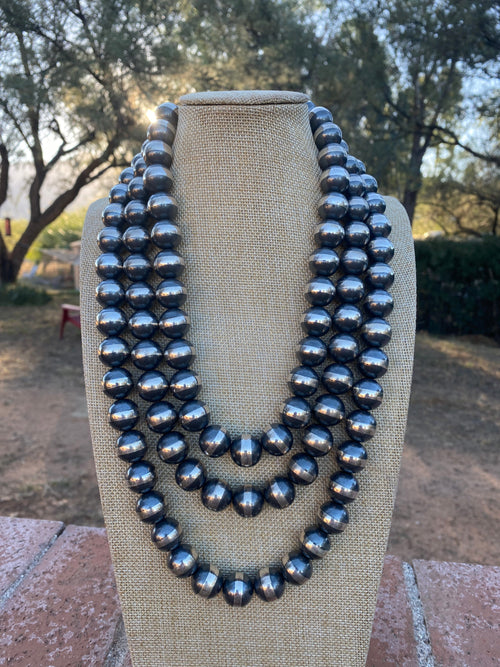 Navajo Pearls Necklace 14mm