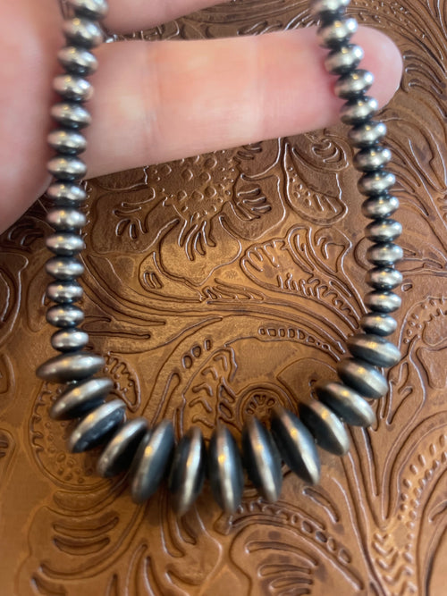 Navajo Pearls Necklace 17in